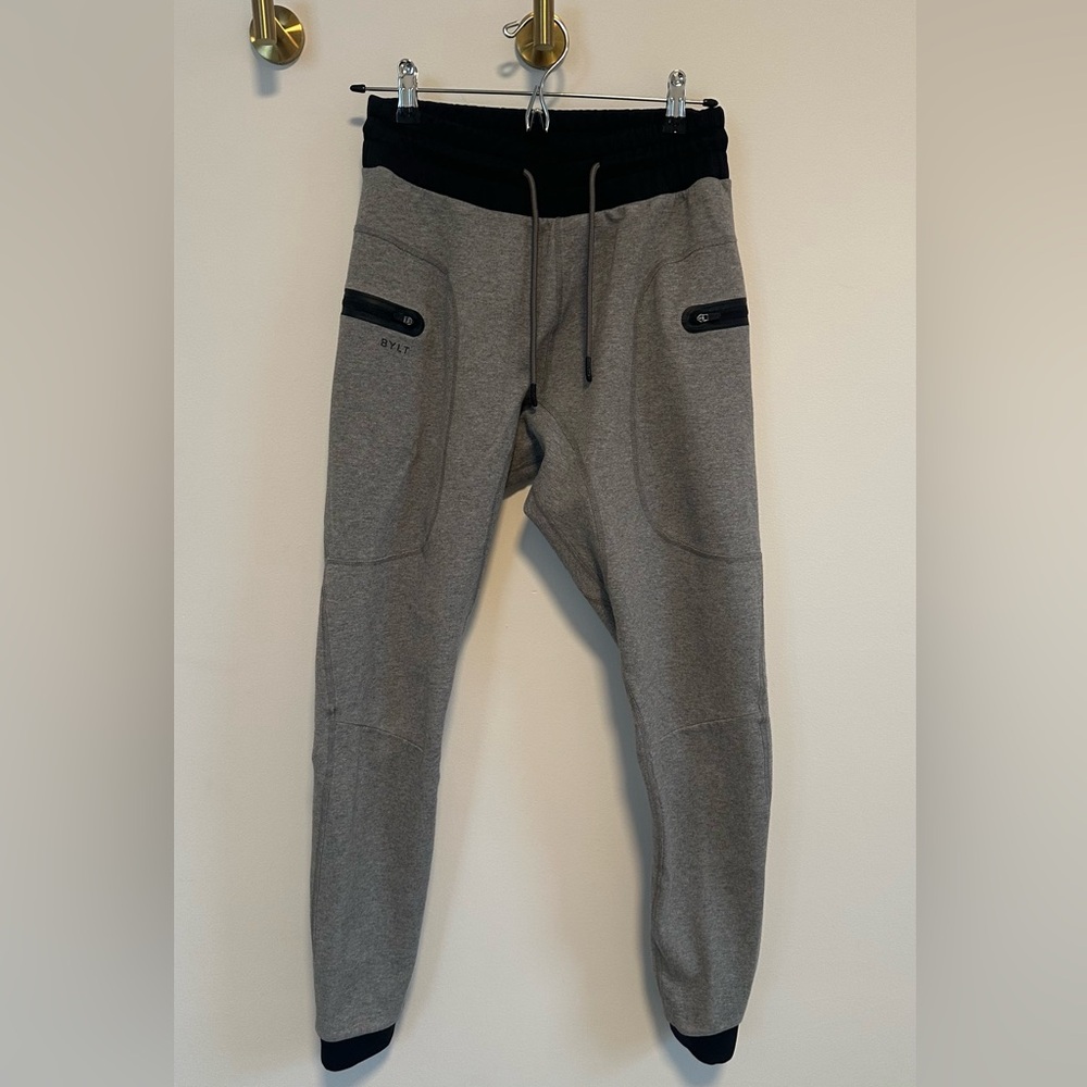 BYLT Premium Jogger Size M